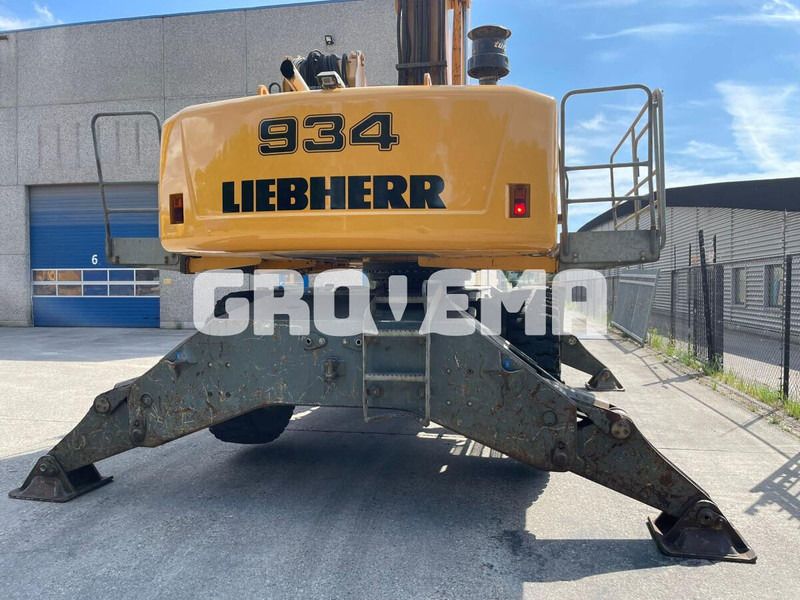 2012 Liebherr A934C LI Material Handler