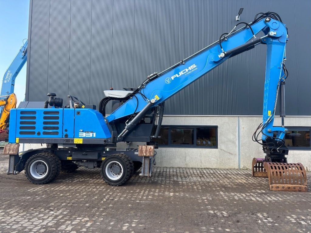 2022 Fuchs MHL331F Material Handler