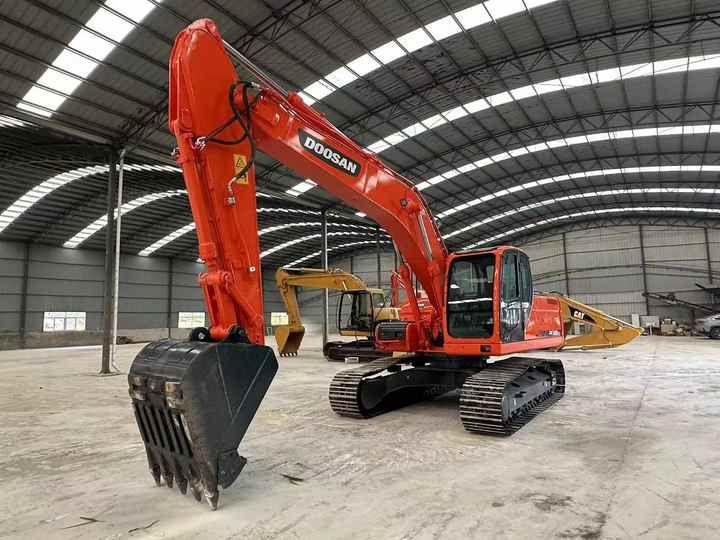 2020 Doosan DX225LC-9C Crawler Excavator