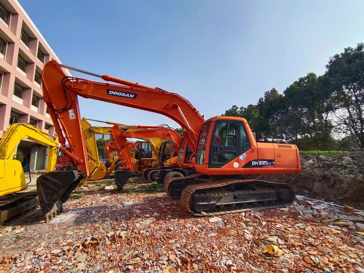 2018 Doosan DH225LC-7 Crawler Excavator