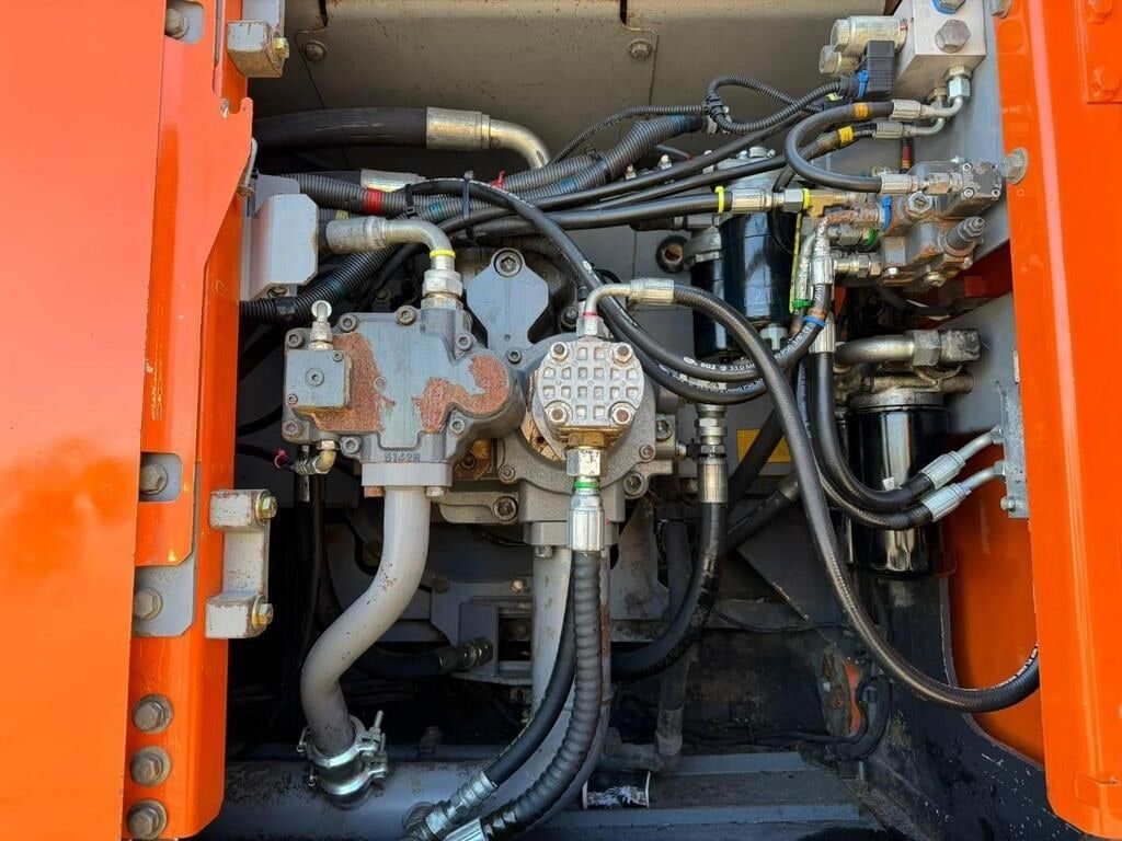 2014 Hitachi ZX470LCH-5B Crawler Excavator