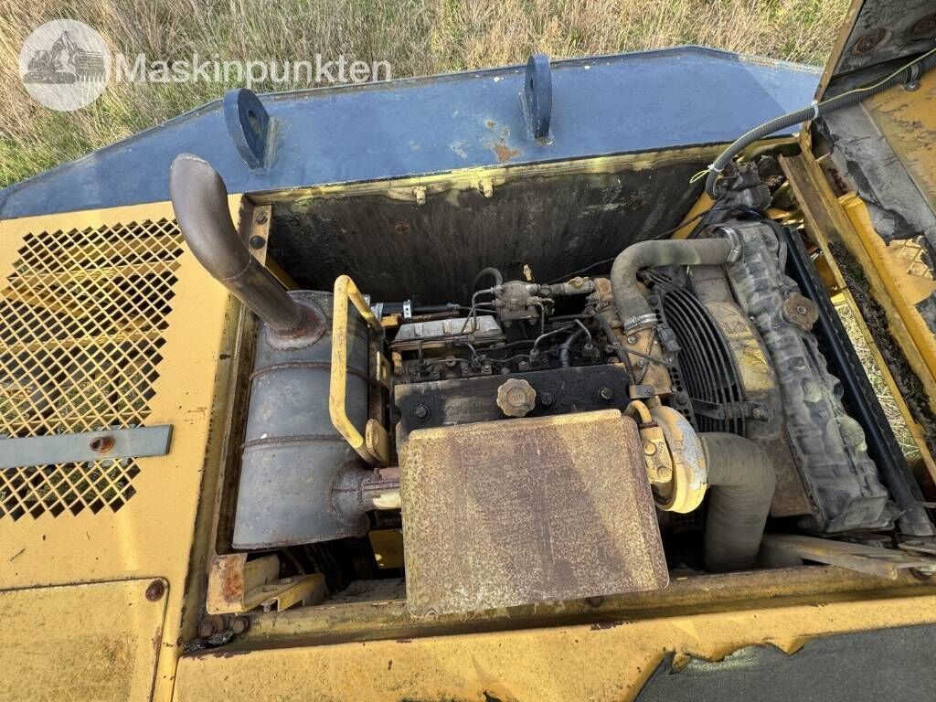 1995 Komatsu PC120-5 Crawler Excavator