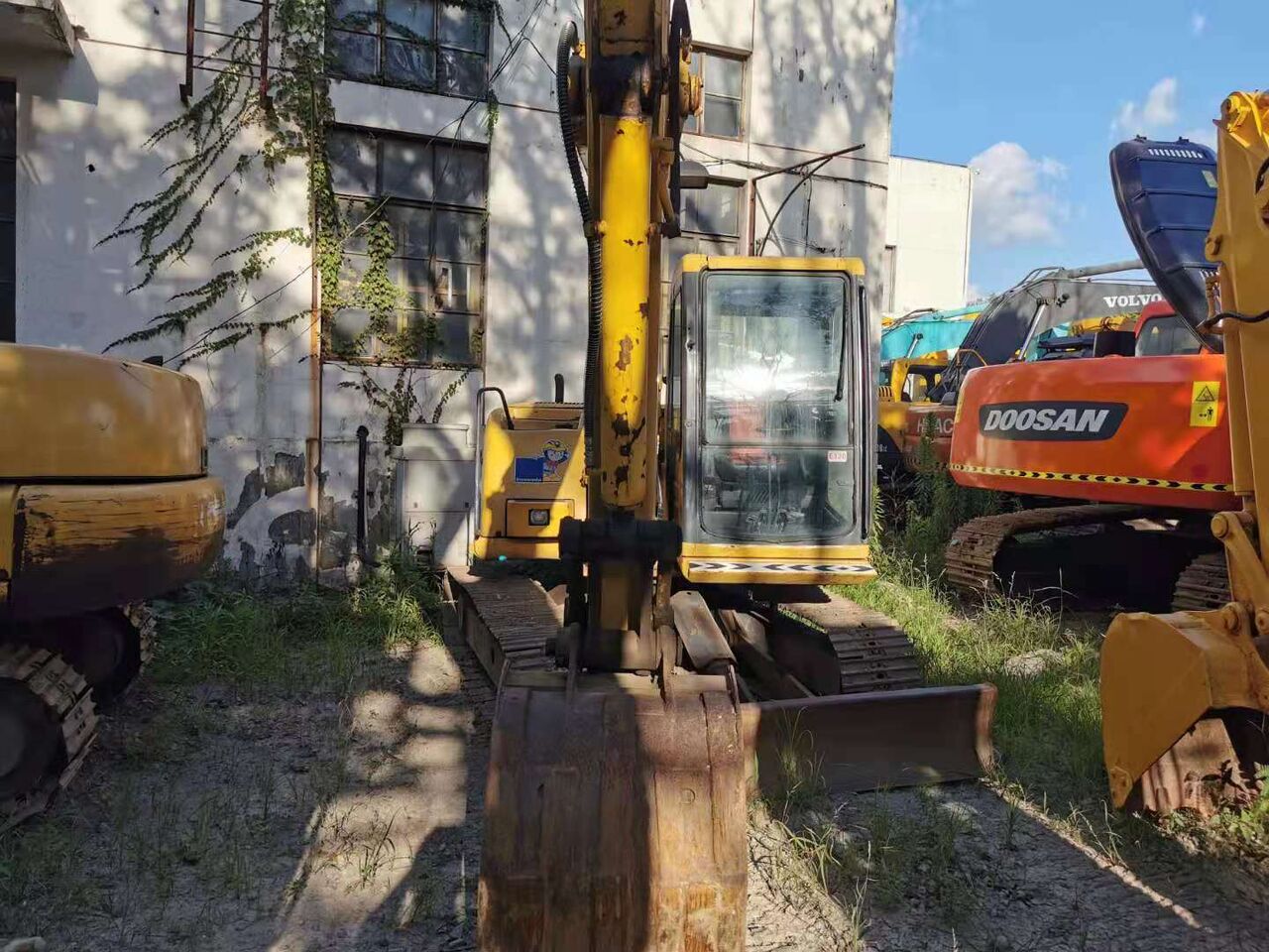 2023 Komatsu PC60-7