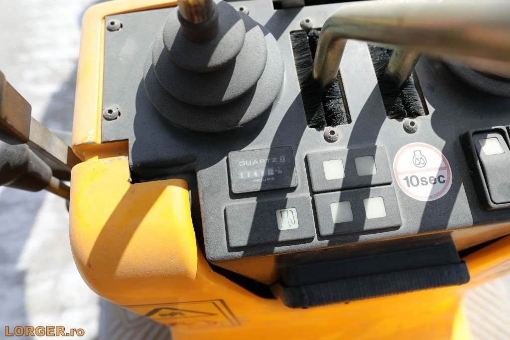 2015 JCB 8008 CTS Mini Excavator