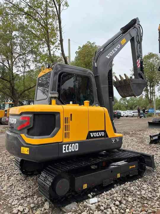 2023 Volvo EC60D Crawler Excavator