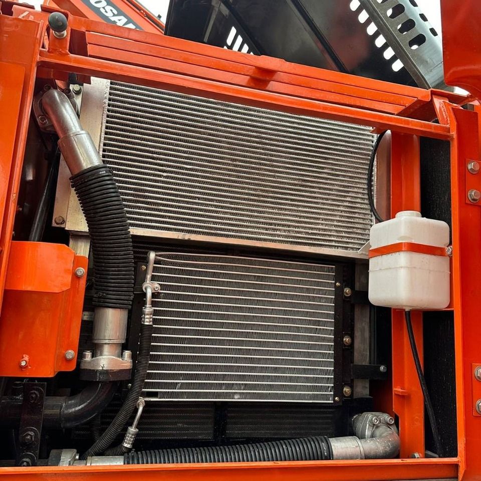 2024 Doosan DX225LC-9C Crawler Excavator