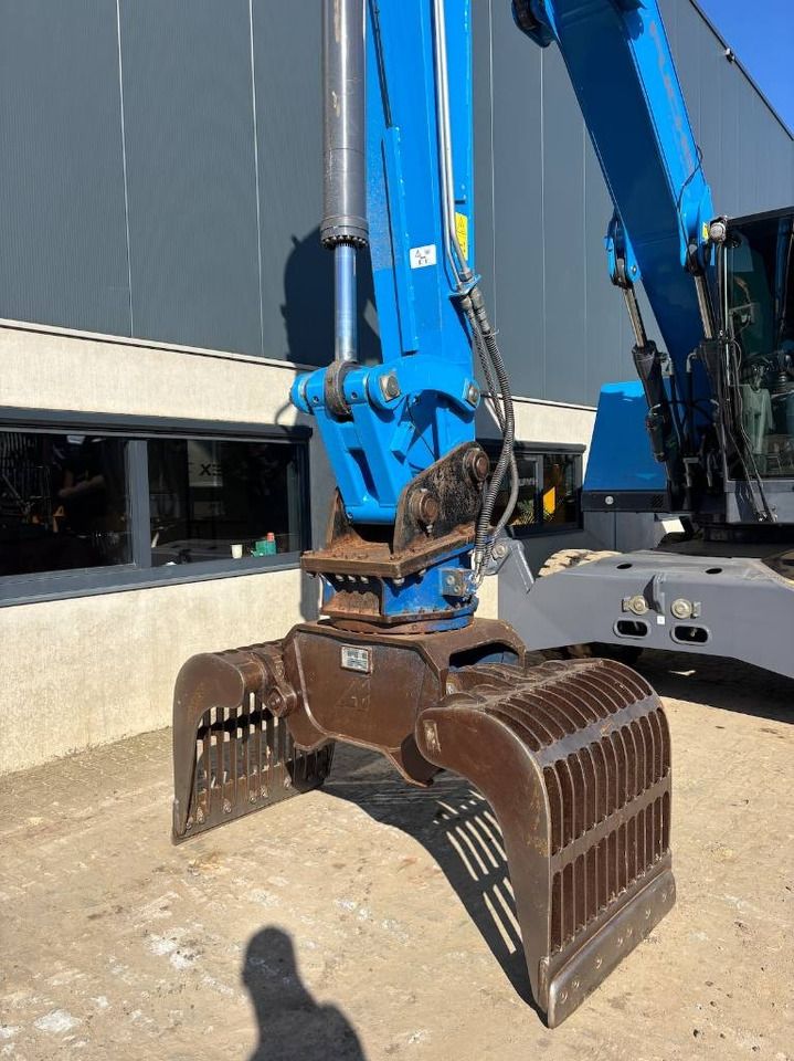 2022 Fuchs MHL320F Material Handler