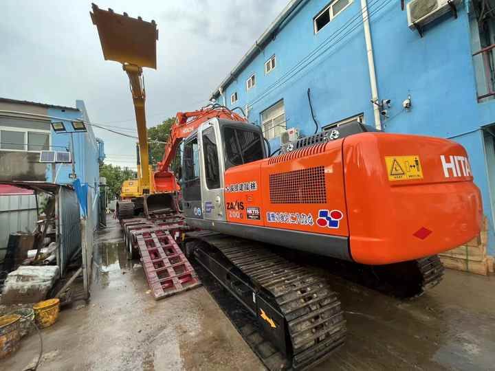 2018 Hitachi ZX200 Crawler Excavator