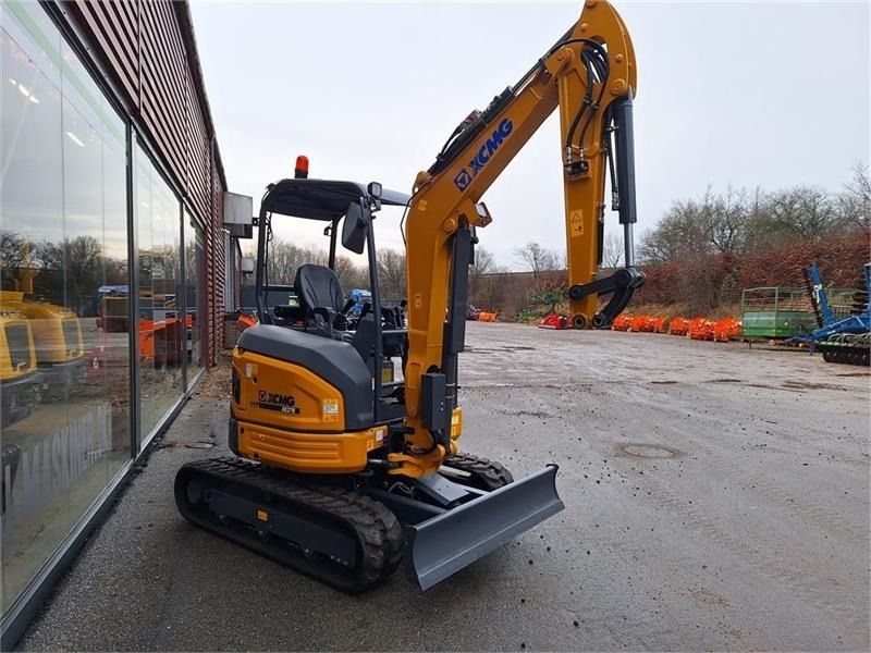 XCMG XE27E Mini Excavator