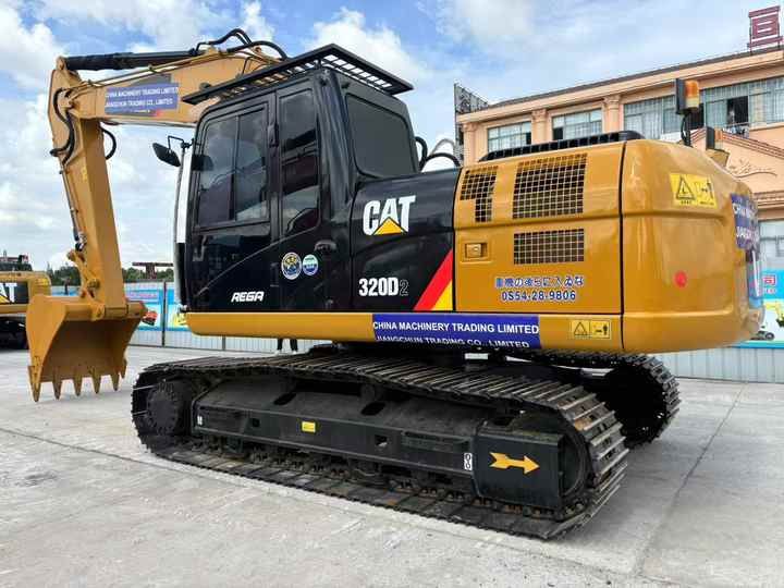 Escavadora de Rastos Caterpillar 320D2 de 2024 2024 Caterpillar 320D2 crawler excavator, rear three-quarter view