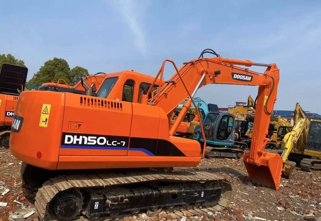 2025 Doosan DH150 Crawler Excavator