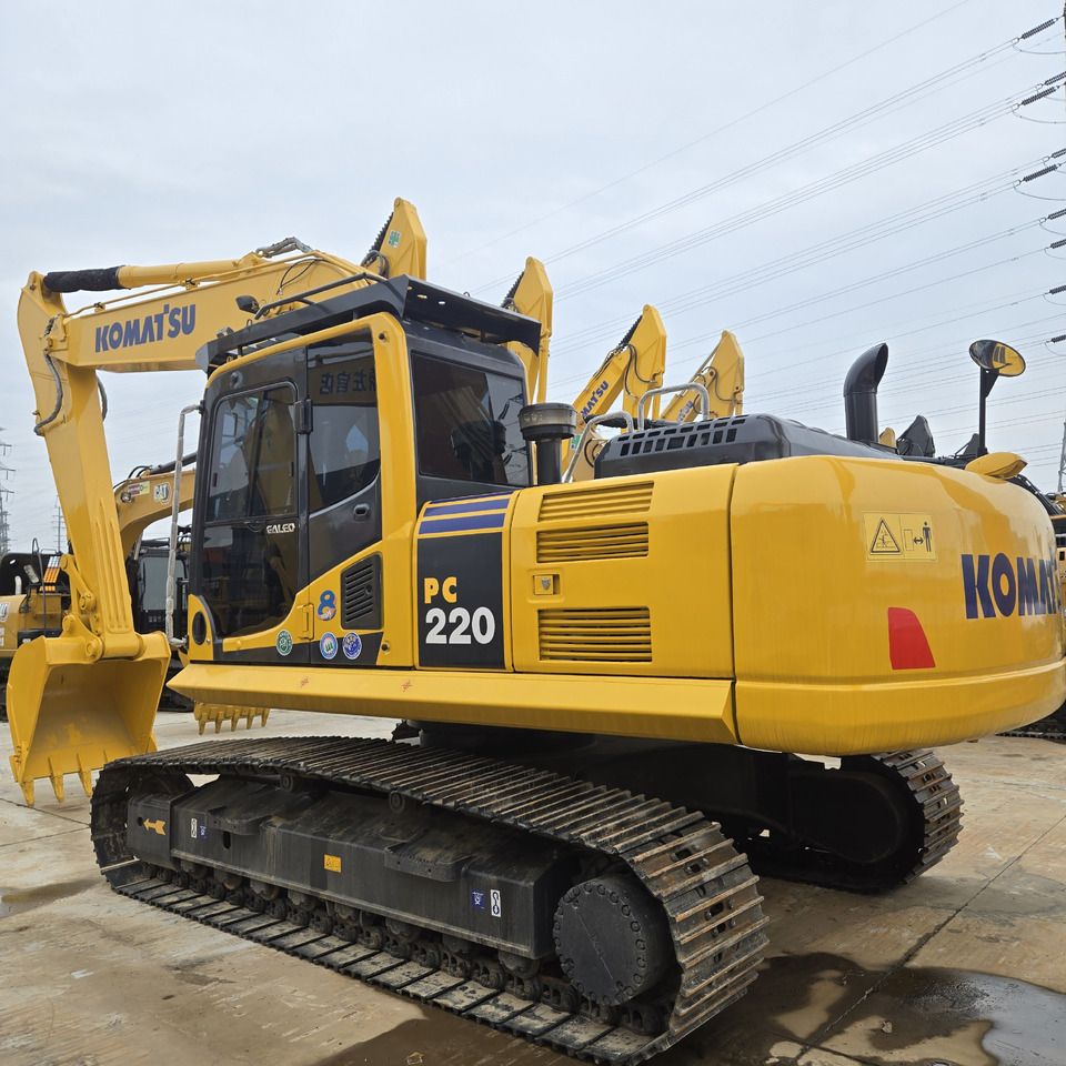 2023 Komatsu PC220-8 Crawler Excavator