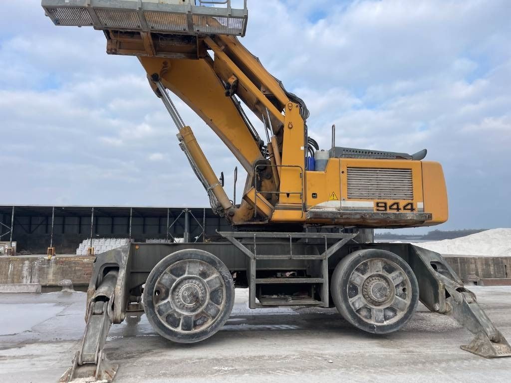 2008 Liebherr A934 Material Handler