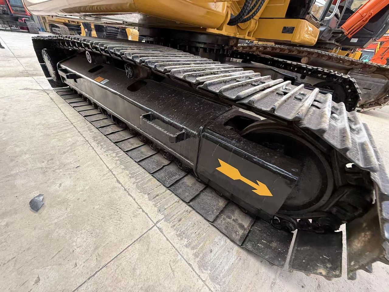 2013 Caterpillar 320B Crawler Excavator