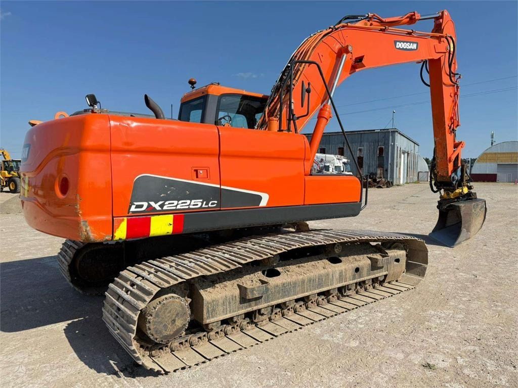 2011 Doosan DX225LC Crawler Excavator