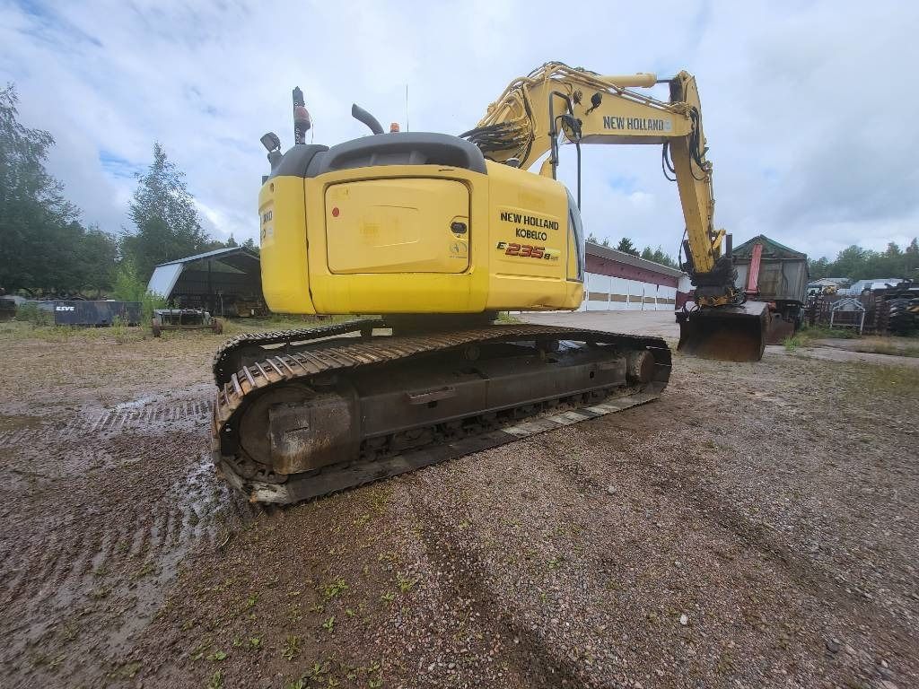 2012 New Holland E235BSR-2 Crawler Excavator