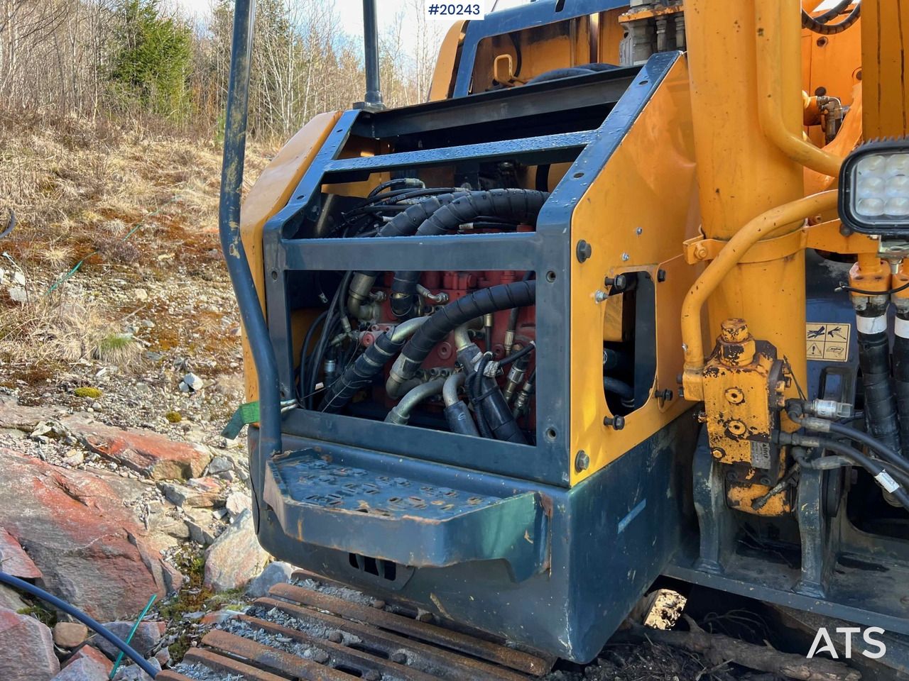 2012 Hyundai R235LCR-9