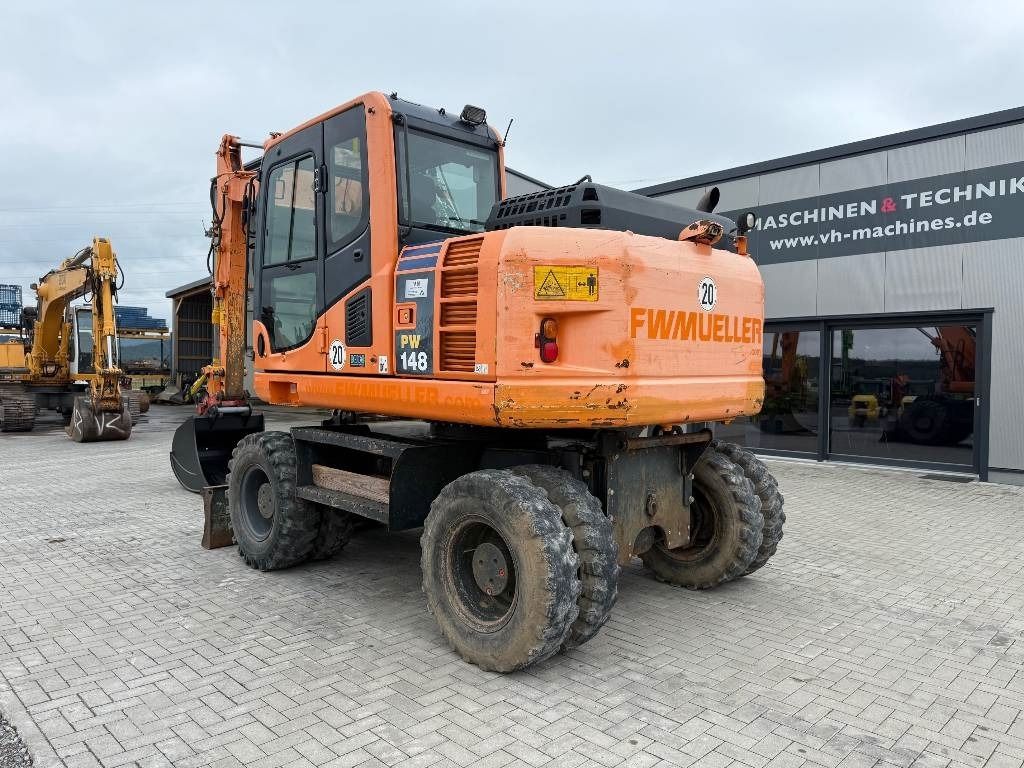 2013 Komatsu PW148-8 Wheel Excavator