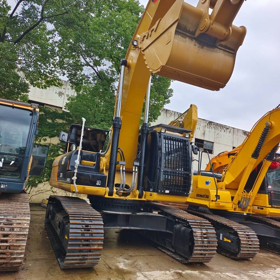 2023 Caterpillar 320D2 Crawler Excavator