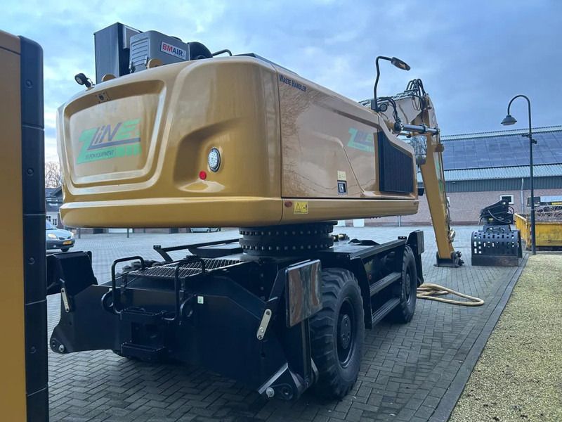 2021 Caterpillar MH22 Material Handler