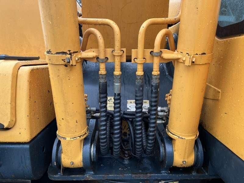 2010 Hyundai R140LC-9 Crawler Excavator