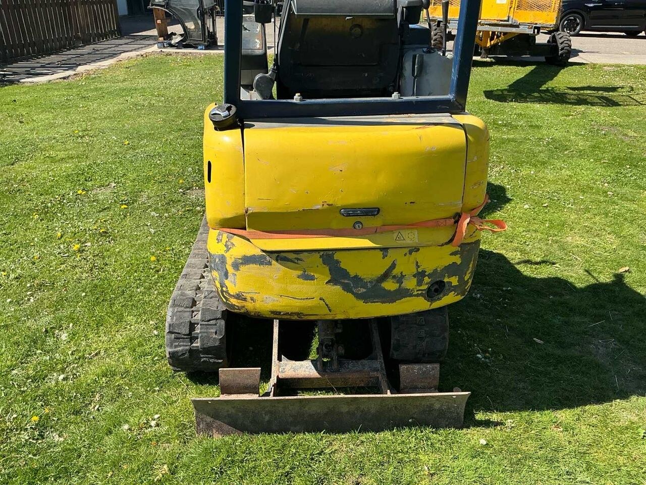 2006 New Holland E18R Mini Excavator