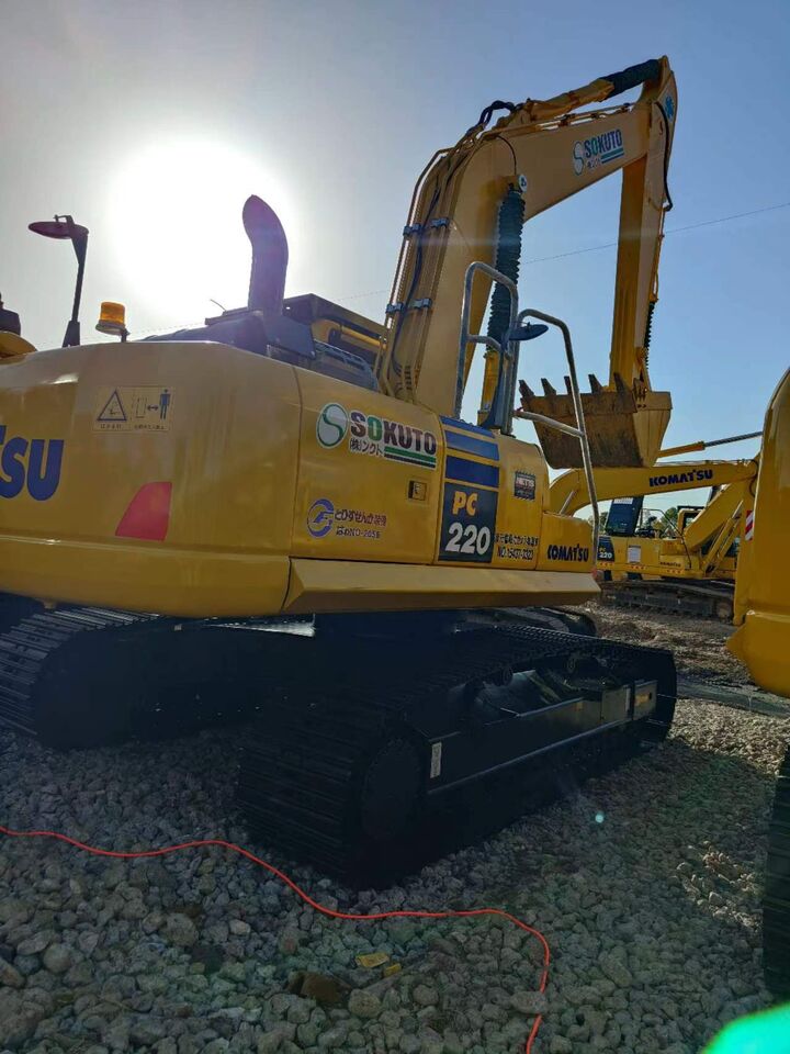 2023 Komatsu PC220-8 Crawler Excavator