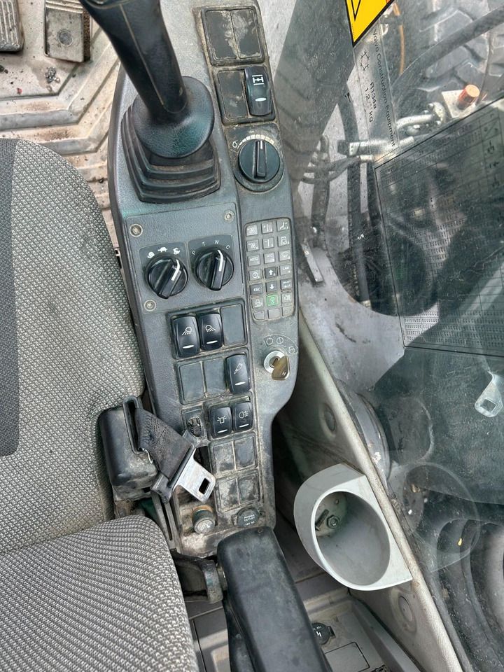 2008 Volvo EW140C Wheel Excavator