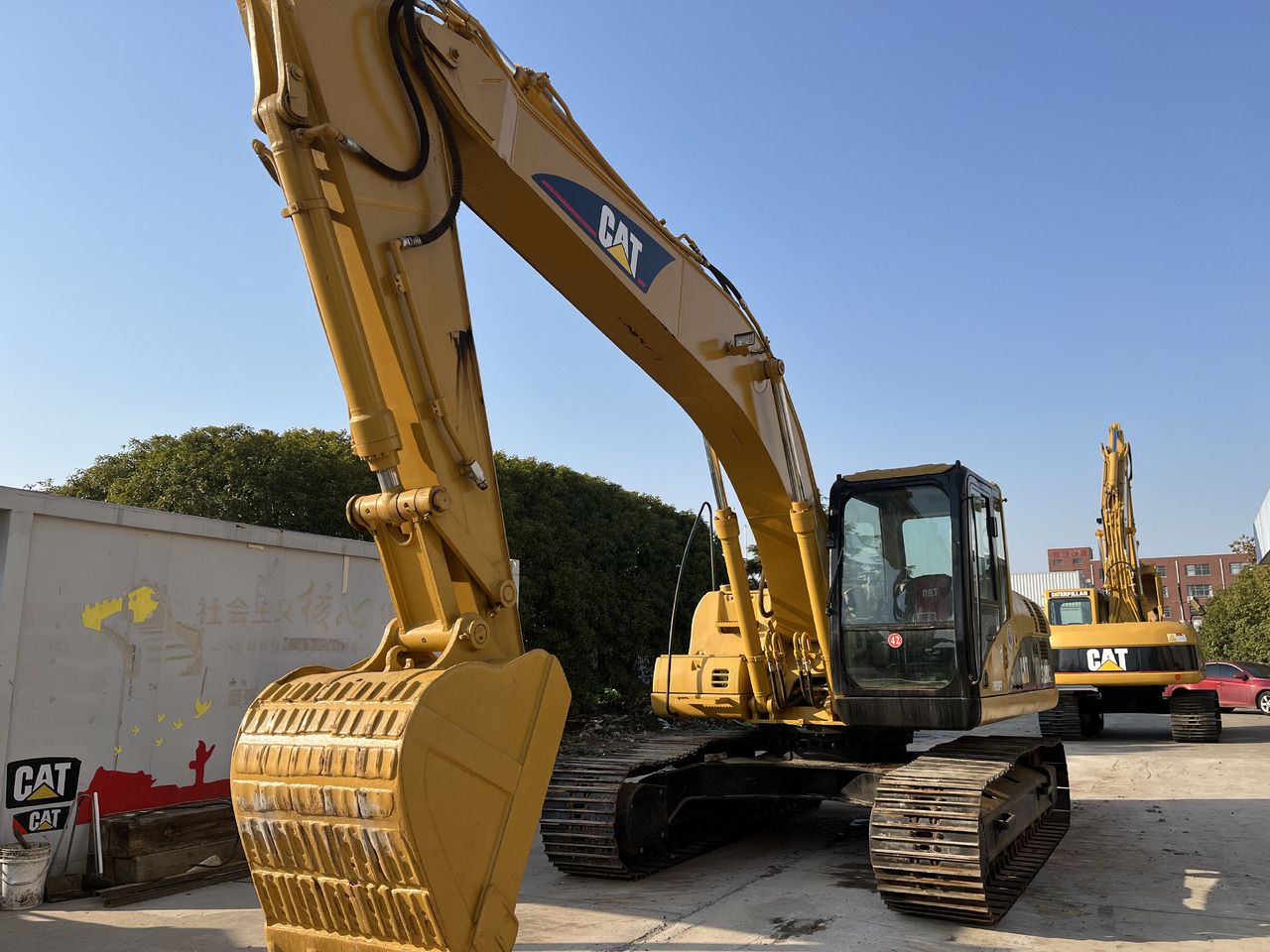 2010 Caterpillar 320CL Гусеничний екскаватор