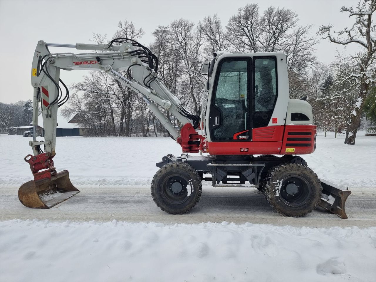 2019 Takeuchi TB295W Wheel Excavator