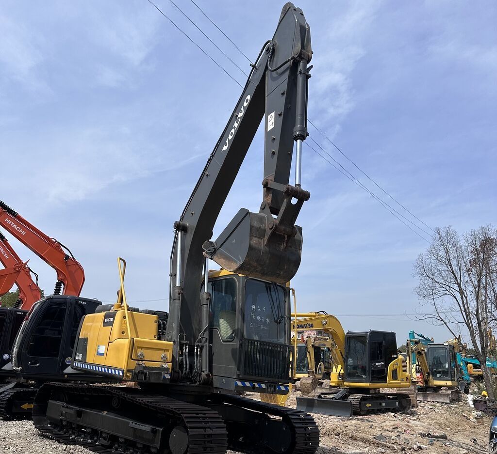 2020 Volvo EC140D Crawler Excavator
