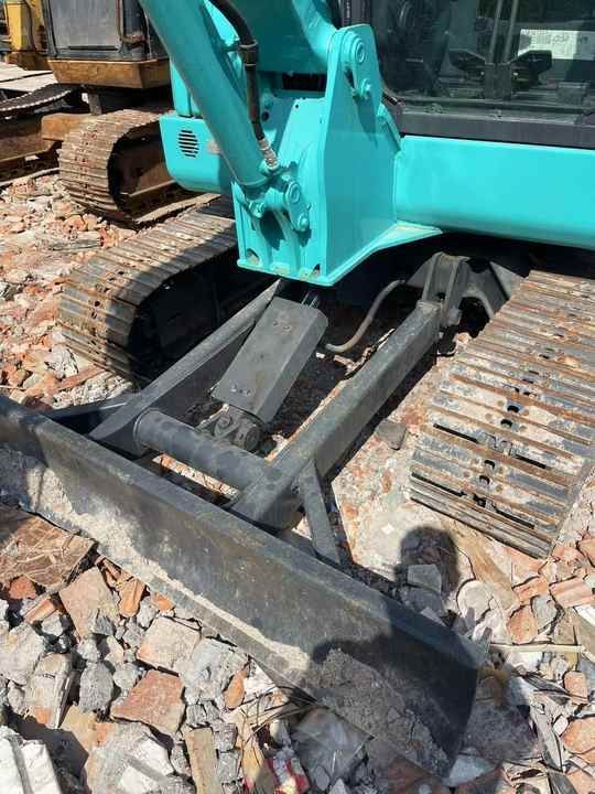 2002 Kobelco SK60 Crawler Excavator