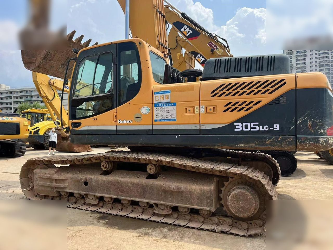 2014 Hyundai R305LC-9T Crawler Excavator