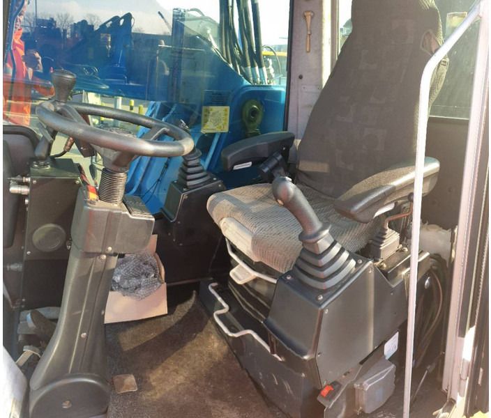 2006 Fuchs MHL350D Material Handler