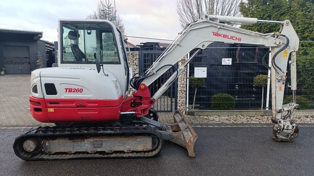 2014 Takeuchi TB260 Mini Excavator