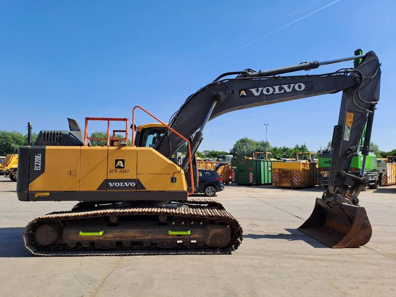 2017 Volvo EC220EL Crawler Excavator