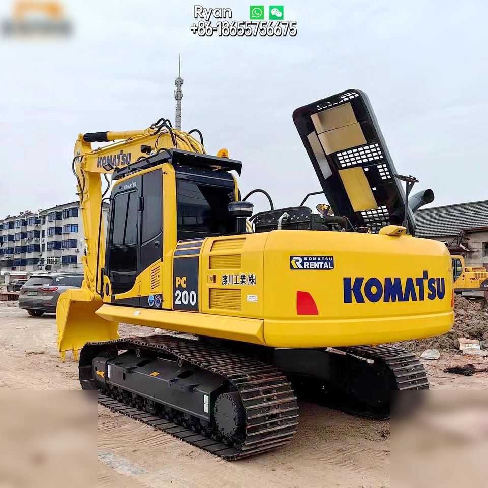 2022 Komatsu PC200-8 Crawler Excavator