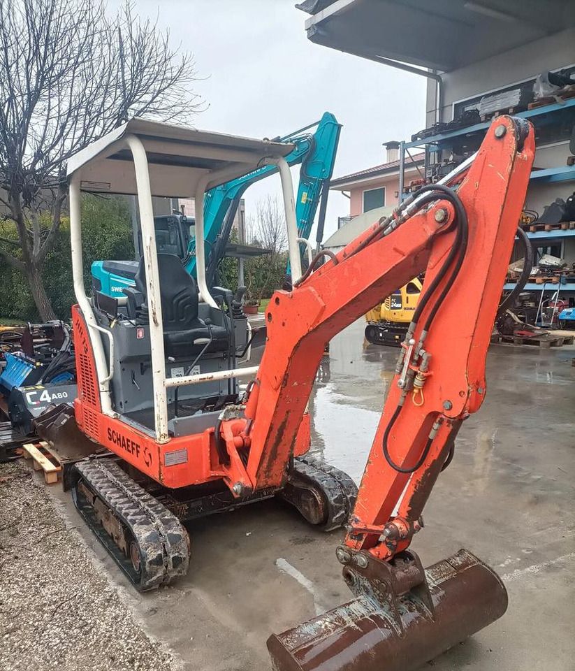 2001 Schaeff HR13 Mini Excavator