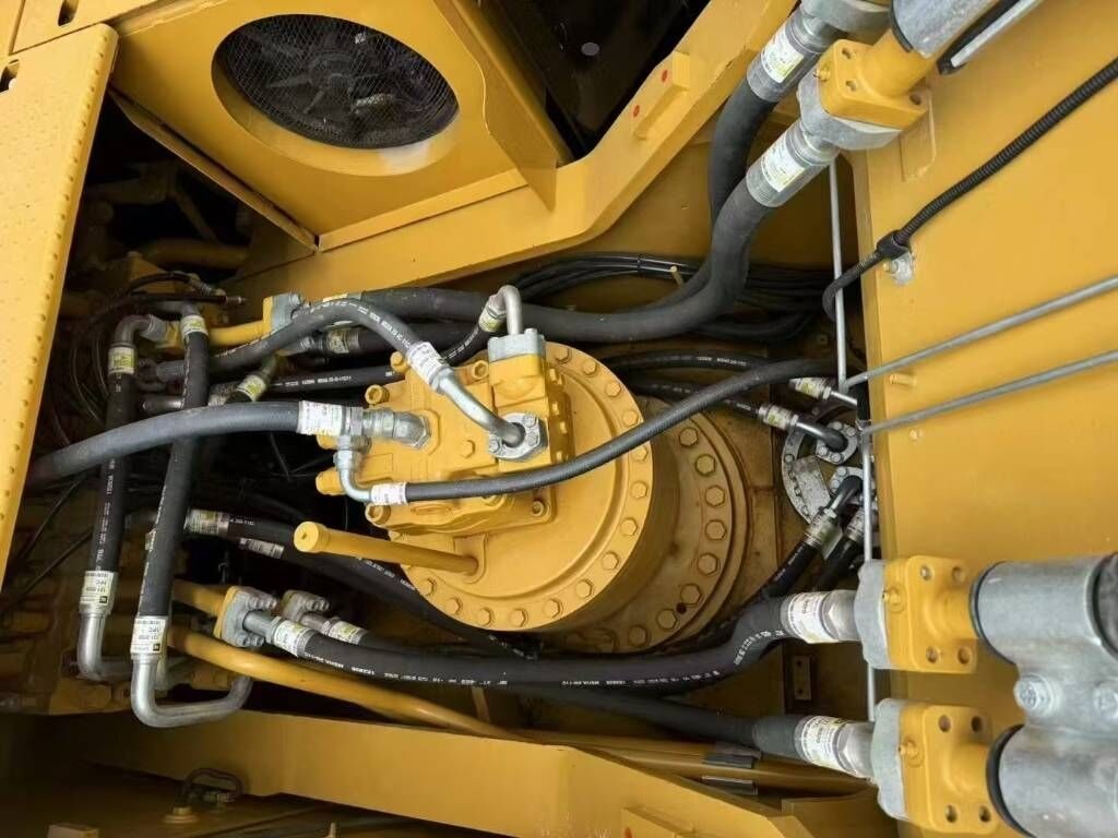 2025 Caterpillar 330 Crawler Excavator