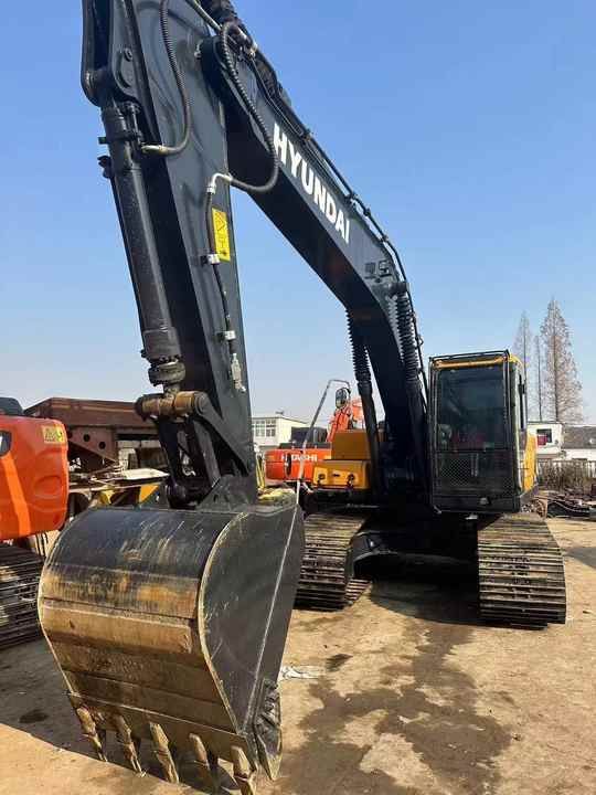 2010 Hyundai HUNDAI210W-9 Escavatore cingolato