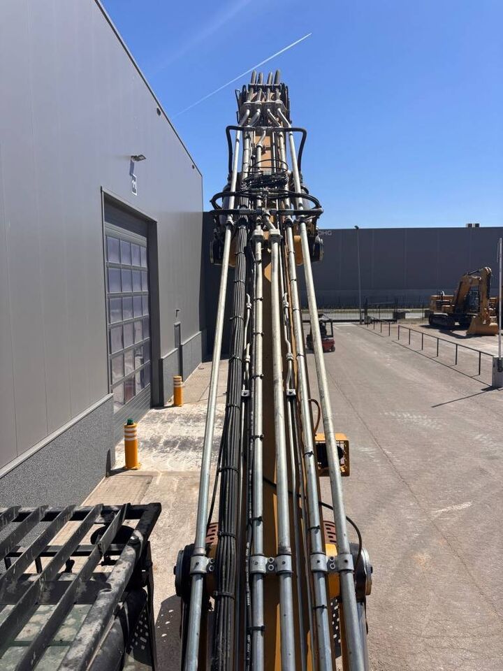 2017 Caterpillar MH3022 Material Handler