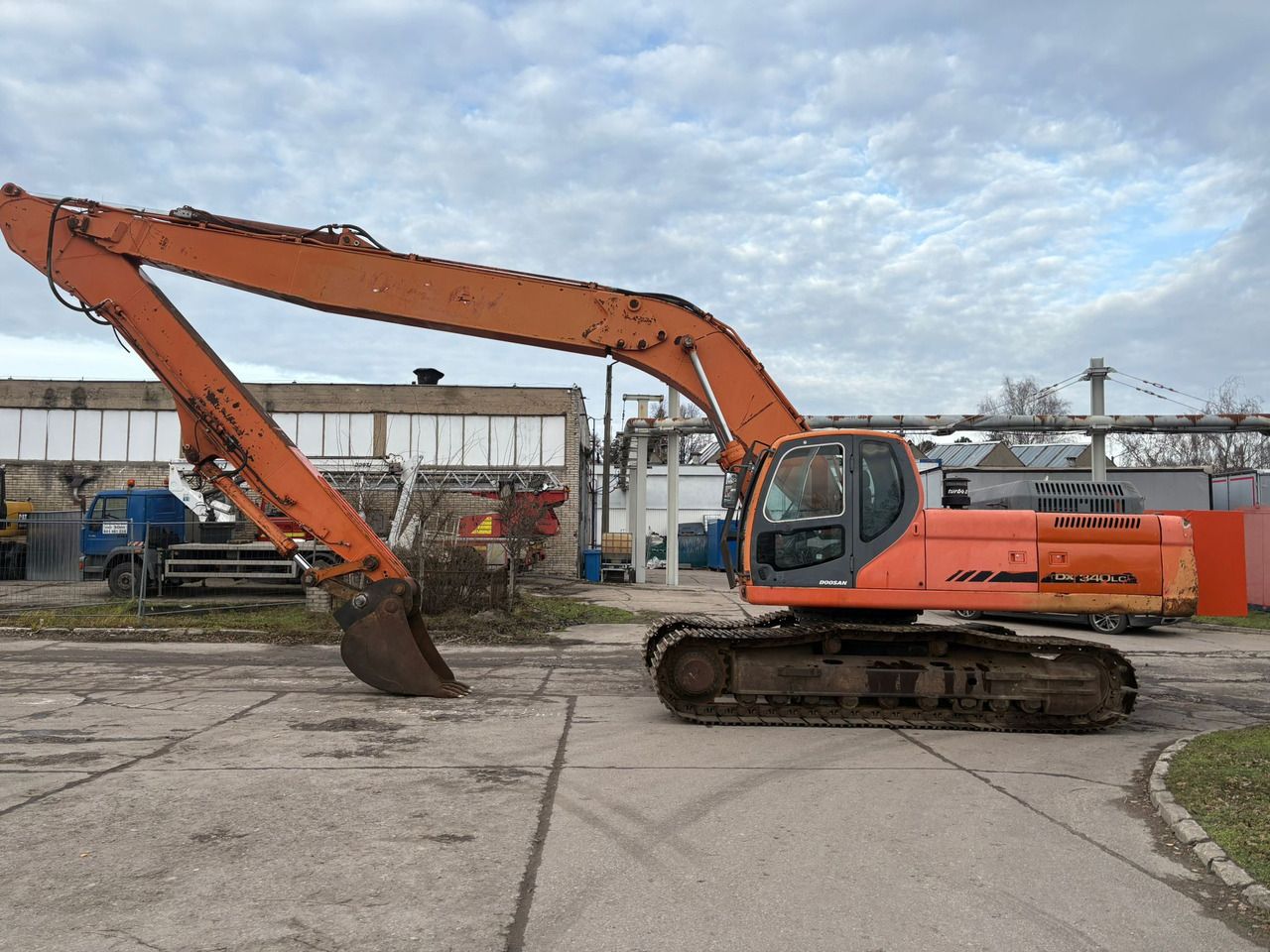 2006 Doosan DX340LC Crawler Excavator
