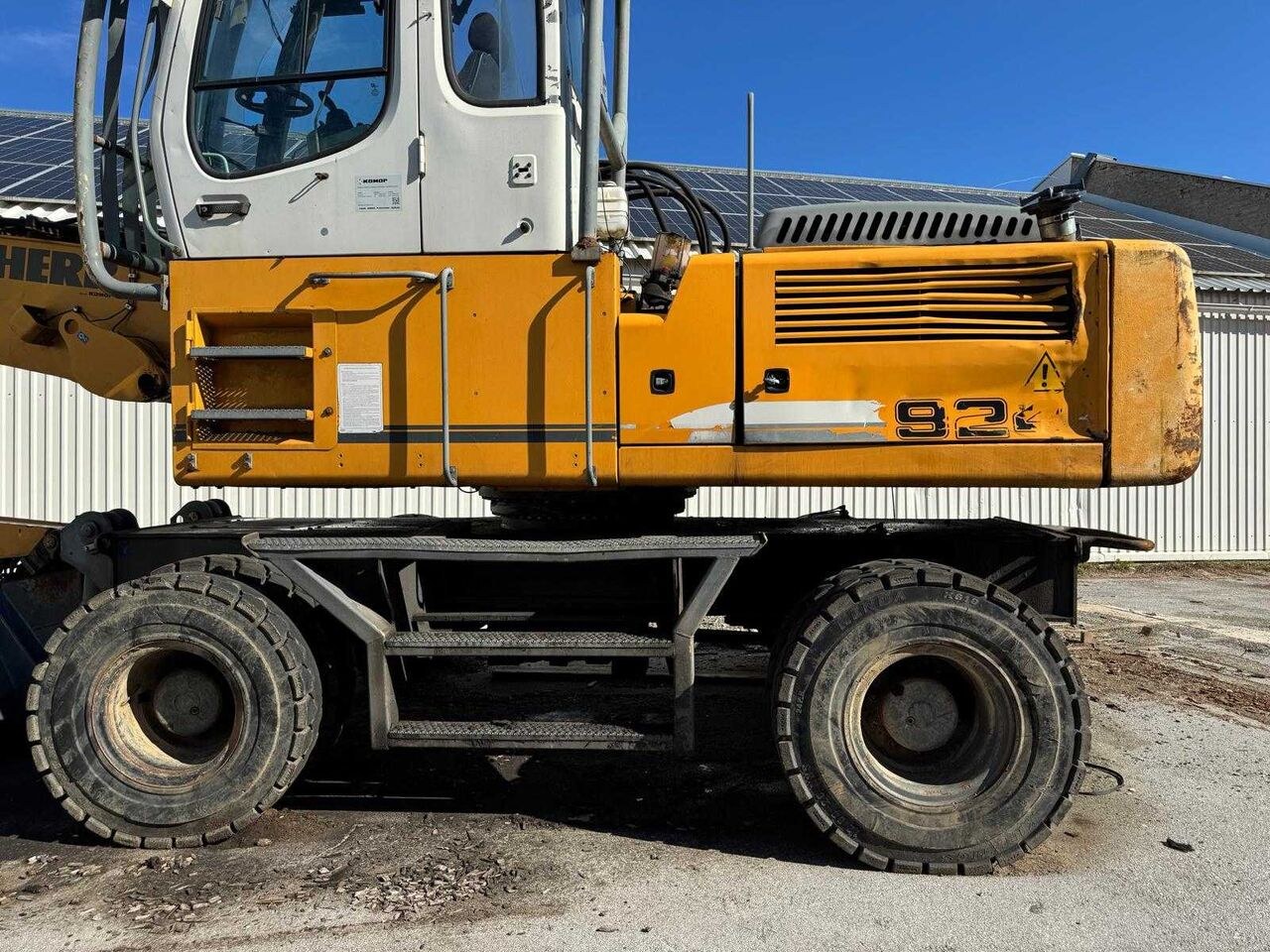 2011 Liebherr 924 Wheel Excavator