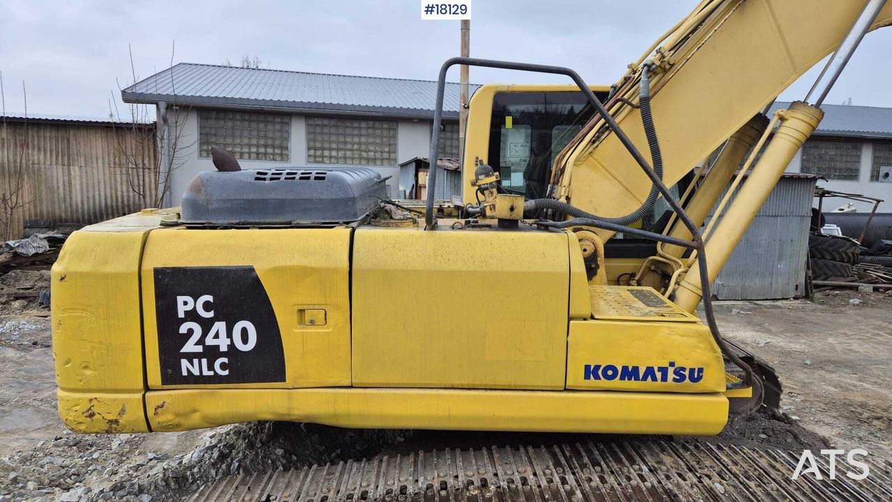 2006 Komatsu PC240LC-8 Crawler Excavator