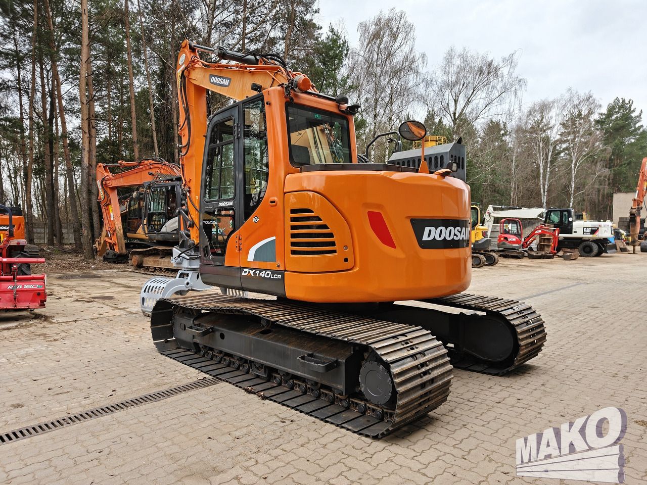 2018 Doosan DX140LCR-5 Crawler Excavator