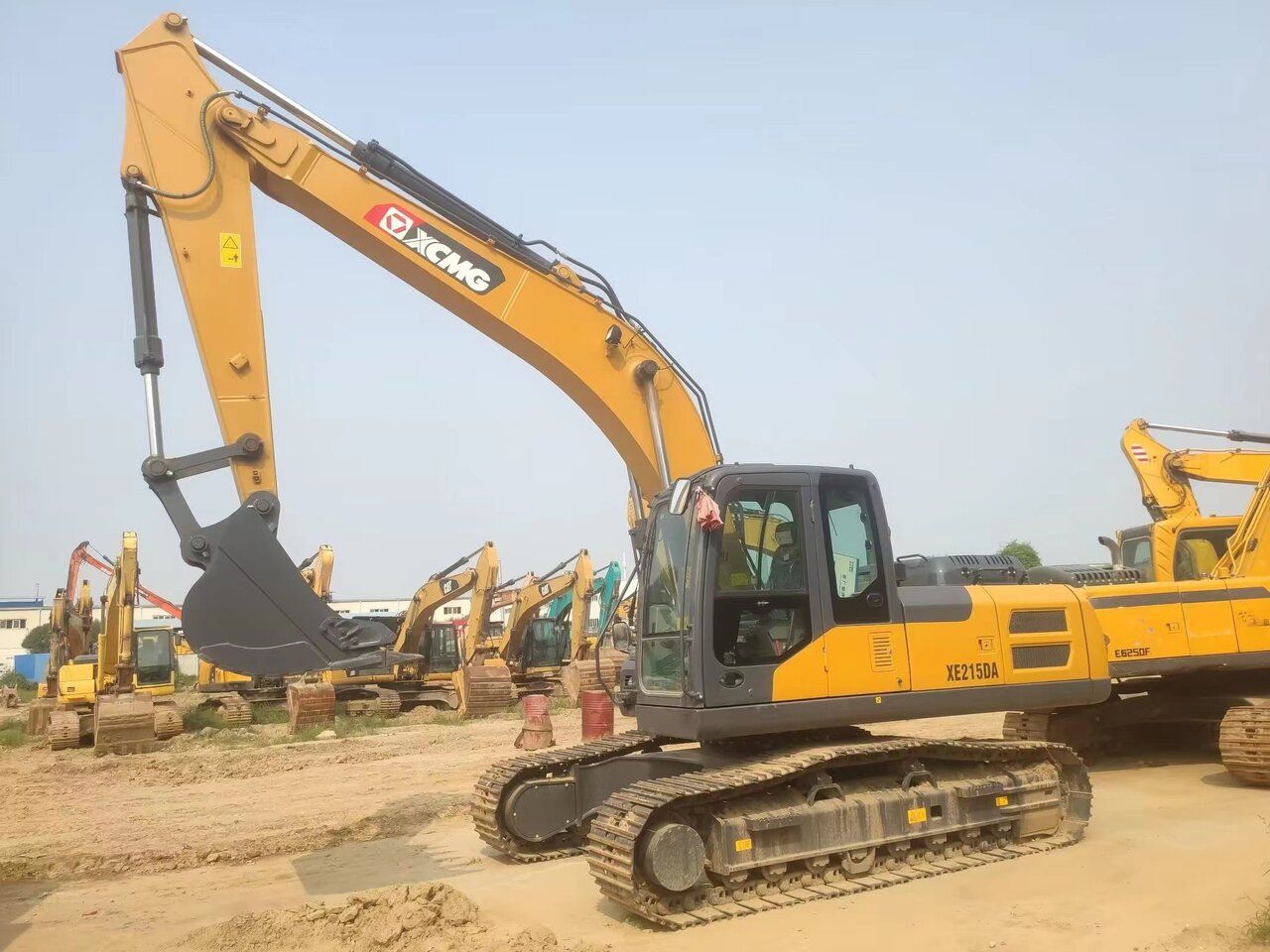 2021 XEMG XE215DA Crawler Excavator