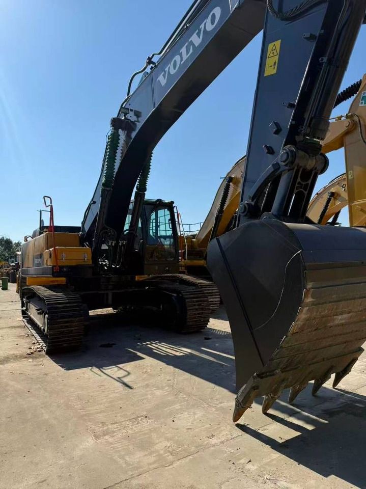 2025 Volvo EC480 Crawler Excavator