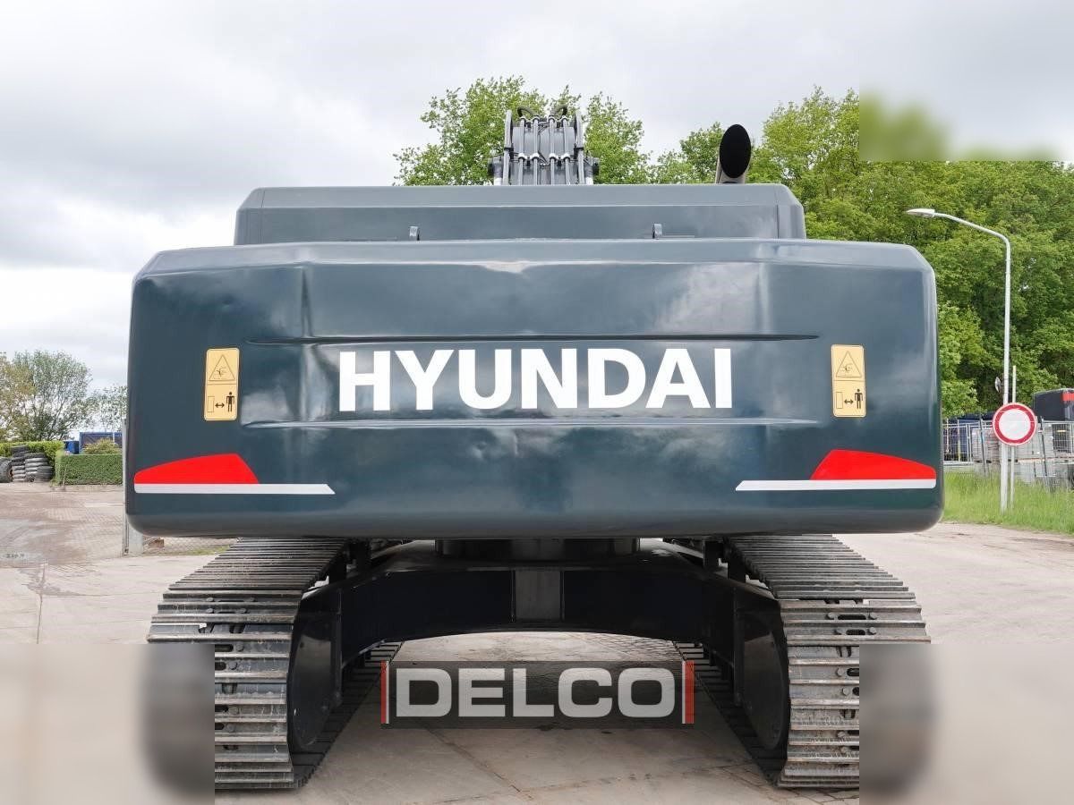 2026 Hyundai R340 Crawler Excavator