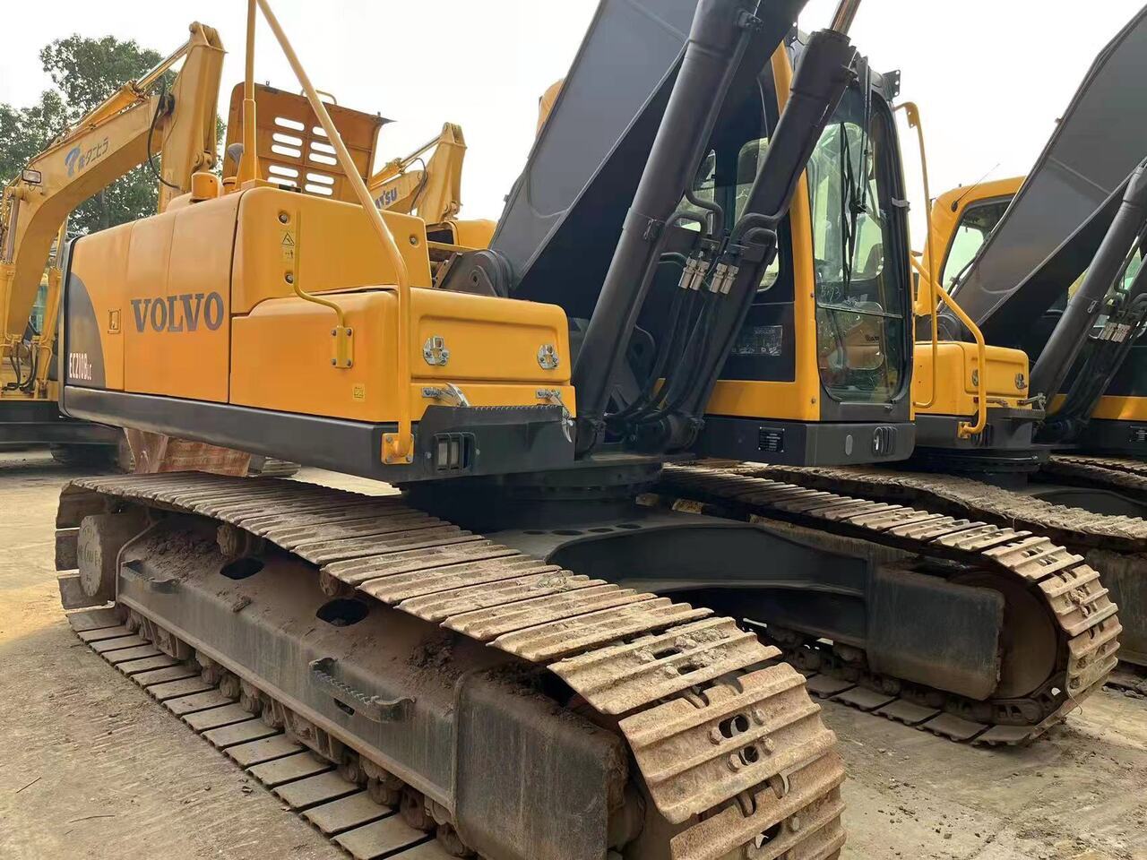 2018 Volvo EC210BLC Crawler Excavator