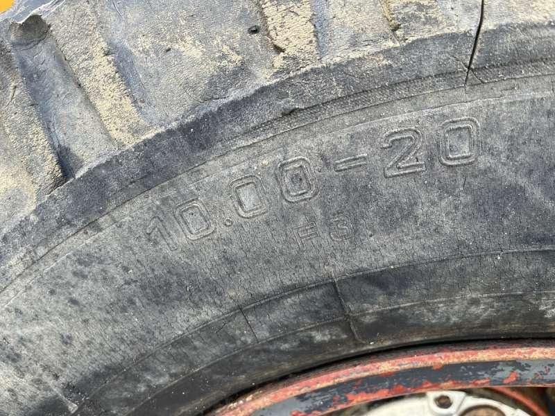 1982 Poclain P60 Wheel Excavator